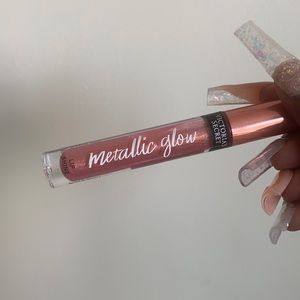 Victoria’s Secret Metallic Glow Rose Gold Lipgloss